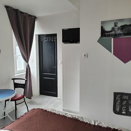 Chambre Pour 2 Personnes A Formigny Rdc Exterior foto